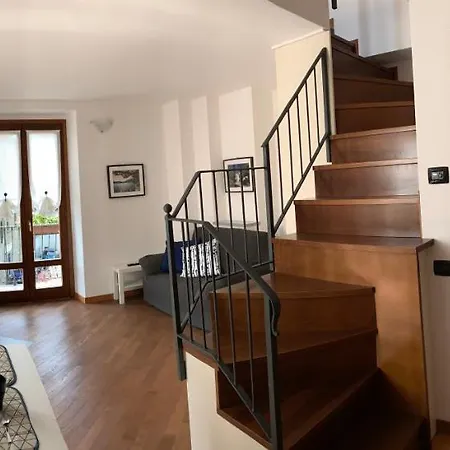 Casa Segantini Ferienhaus Caglio